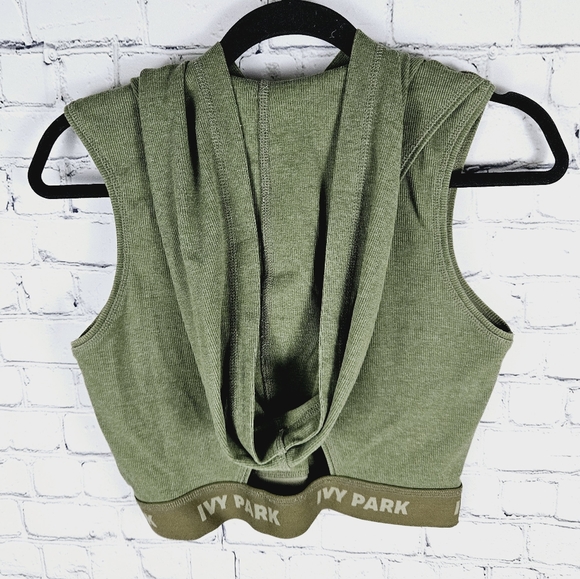 IVY PARK | cross back hooded crop top - Picture 2 of 5